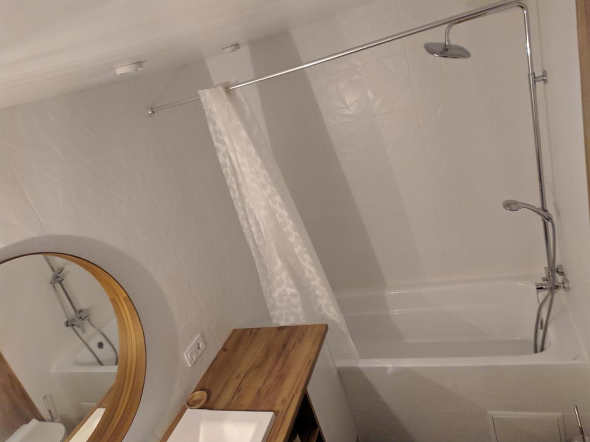 Cozy 75 Apart In Center - 2Х Кімнатна Квартира В Центрі Кропивницького Кропивницкий Екстериор снимка
